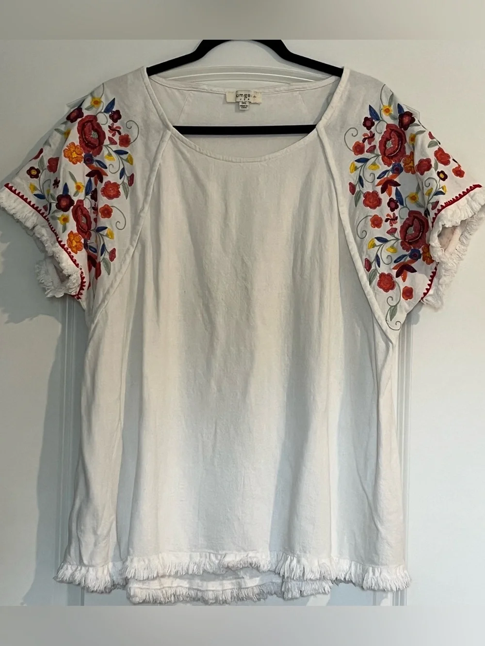 Boho Linen Blend Women’s Shirt Festival Top Embroidered Flowers Hem Fringe Sz 1X - Picture 1 of 6